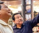 Deklarasi di NTT, Prabowo dan Hendropriyono Nyanyi Bareng